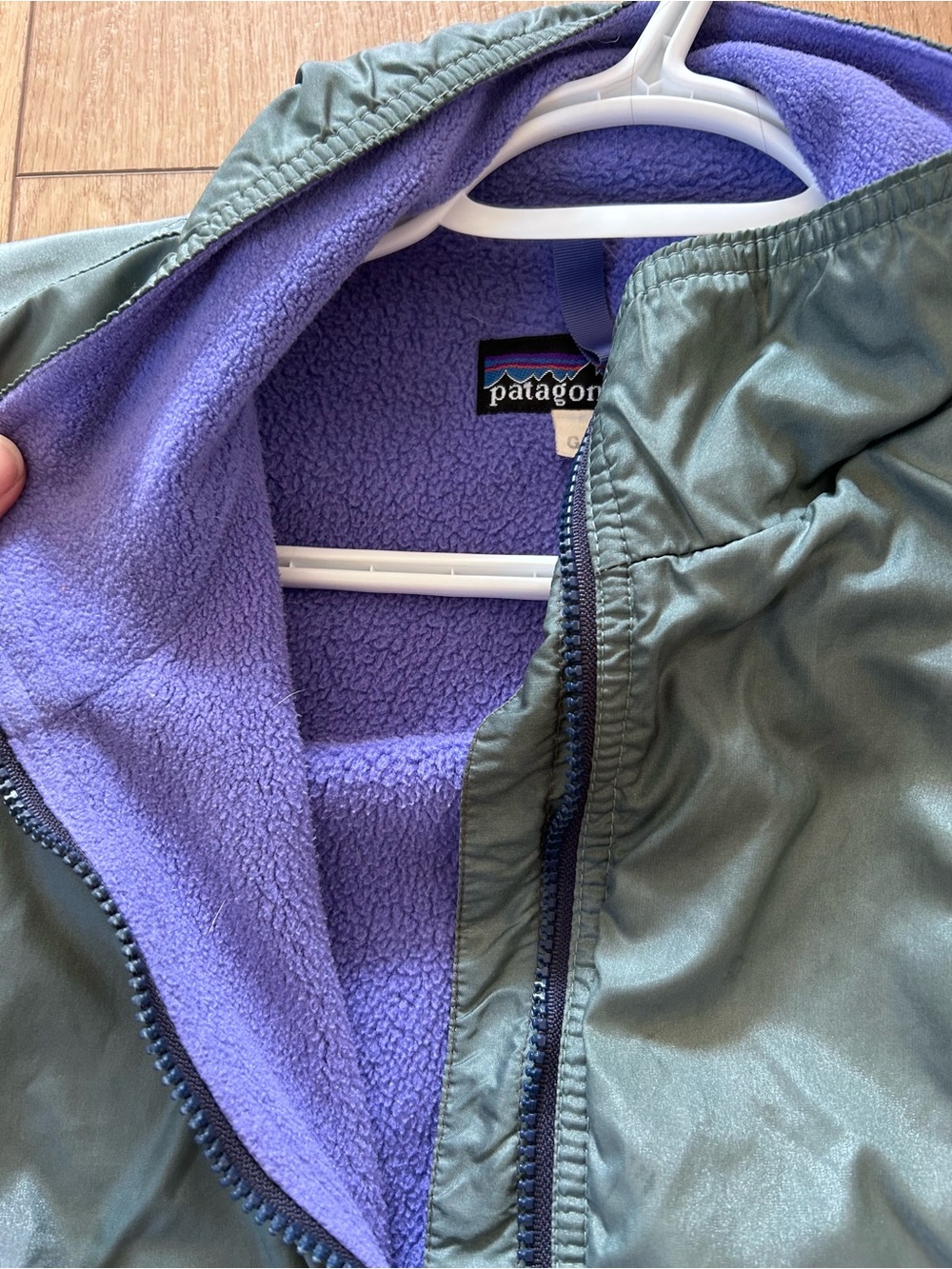 Patagonia Olive Green Bomber Jacket with Purple Lining - Picture 3 of 3